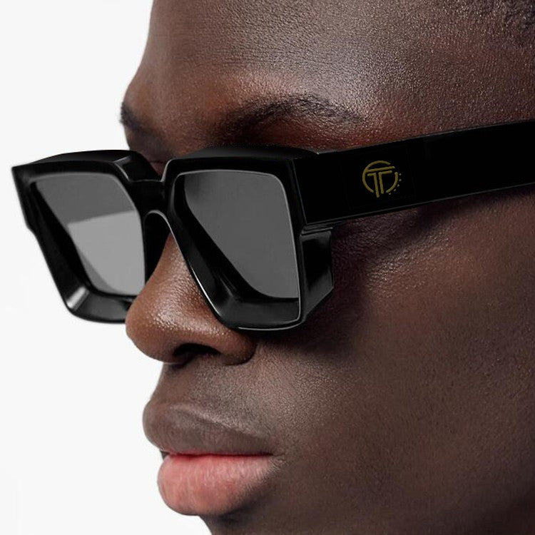 Capo Matte Black Oversized Sunglasses